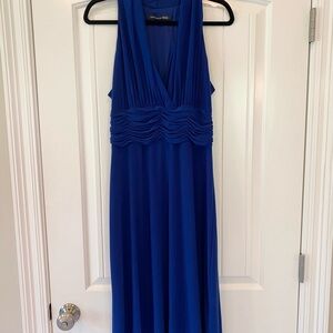 Jones Wear Blue Ruched Halter Midi Dress